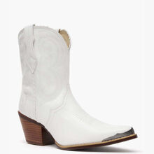 Crush™ by Durango® Women's Pearl White Western Fashion Boot