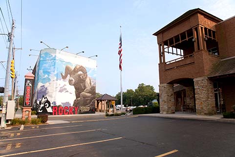 New Rocky headquarters built in Nelsonville, OH