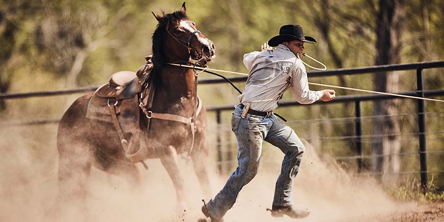 Caleb Smidt | Professional Tie-Down Roper